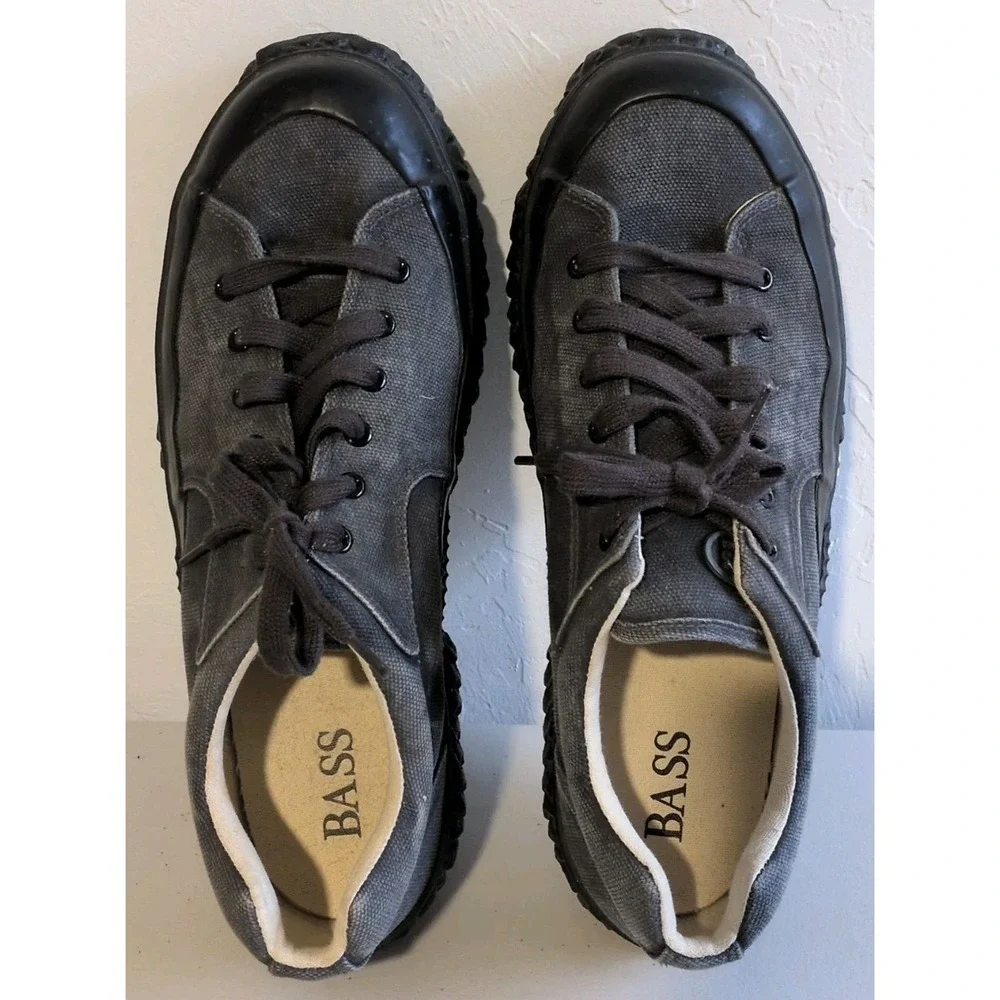 G.H. Bass & Co. Men's Shoes Made Of Gray Suede W/ Thick Black Rubber Sole Sz 13 - Picture 1 of 7
